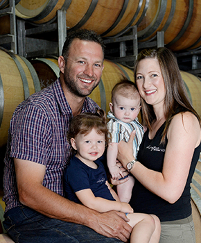 shaun-and-briony-kalleske-our-people-laughing-jack-wines-barossa-290x350